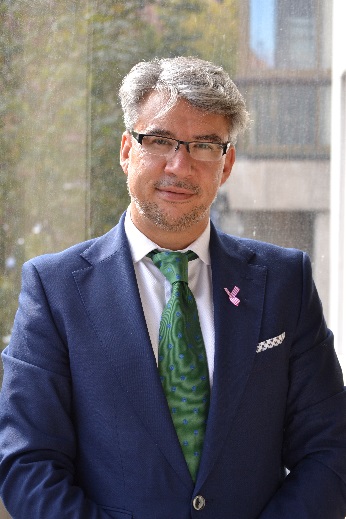 Roberto Mart&iacute;nez